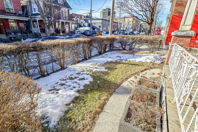 Additional image 33 of 217 Gladstone Ave