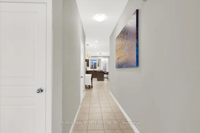 Additional image 4 of 94 IRWIN Ave