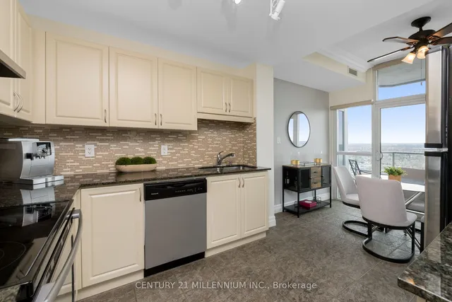 Additional image 17 of 9 George St Unit 2607