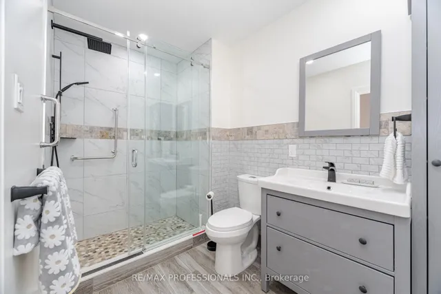 Additional image 17 of 37 Thicket Rd