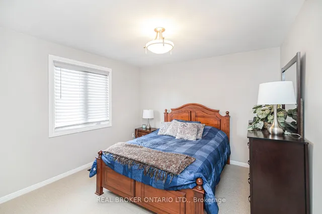 Additional image 21 of 647 Tomahawk Cres