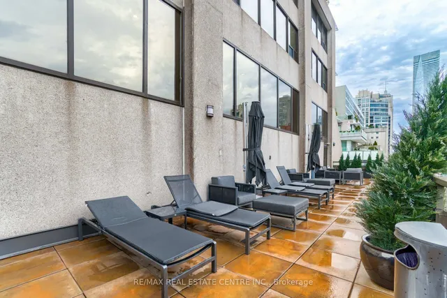 Additional image 38 of 175 Cumberland St Unit 2201