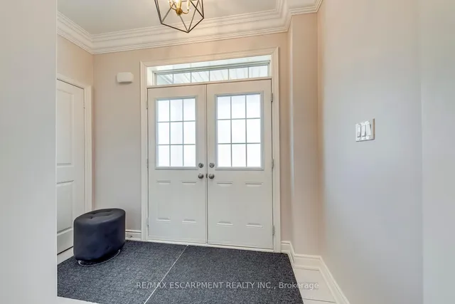 Additional image 3 of 258 Humphrey St