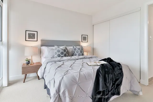 Additional image 14 of 10 Capreol Crt Unit 607