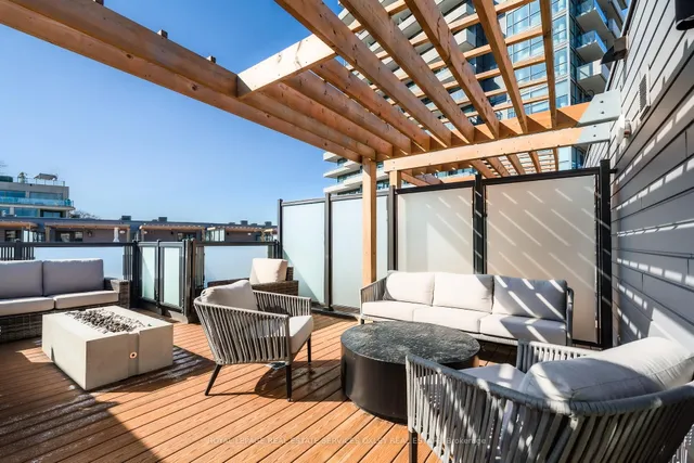 Additional image 21 of 165 Pears Ave Unit TH10