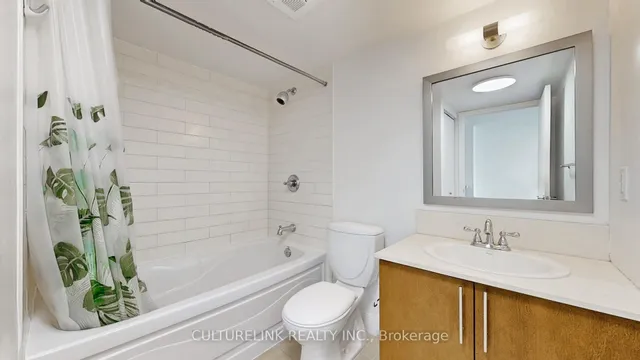 Additional image 14 of 2191 Yonge St Unit 2812