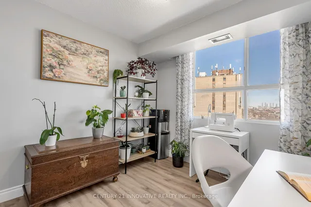 Additional image 17 of 3077 Weston Rd Unit 1702