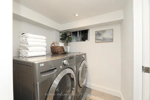 Additional image 31 of 142 Springdale Blvd