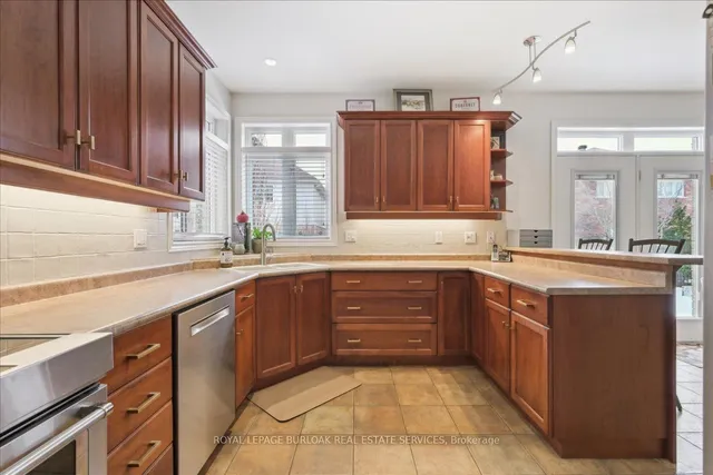 Additional image 15 of 2358 Norland Dr