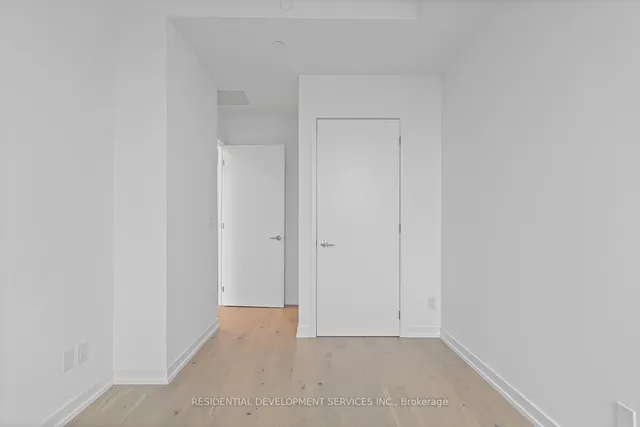 Additional image 14 of 3100 Keele St Unit 1210