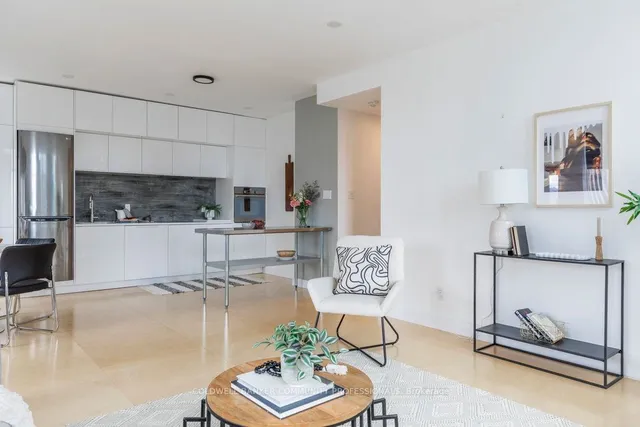 Additional image 8 of 36 James St Unit 702