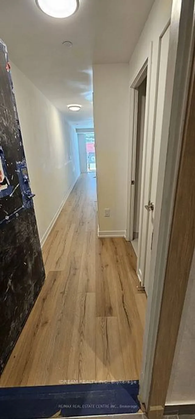 Additional image 4 of 1195 The Queensway N/A Unit 102