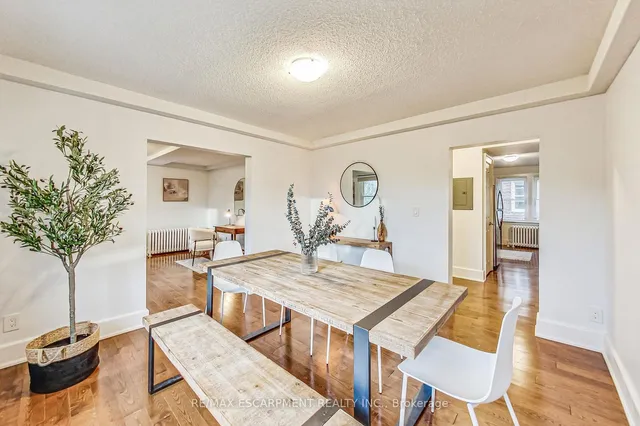 Additional image 11 of 21 Mountwood Ave Unit 7