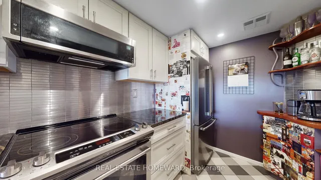 Additional image 21 of 77 Maitland Pl Unit 621