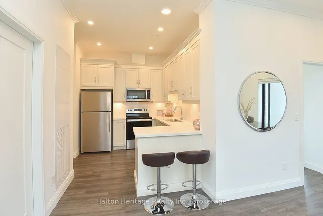 Additional image 16 of 30 Hamilton St Unit 106