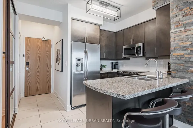 Additional image 12 of 1910 Lakeshore Blvd Unit 1205