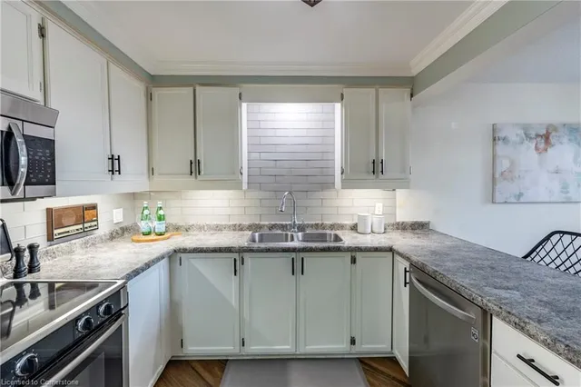 Additional image 7 of 270 Morrison Rd Unit 1B