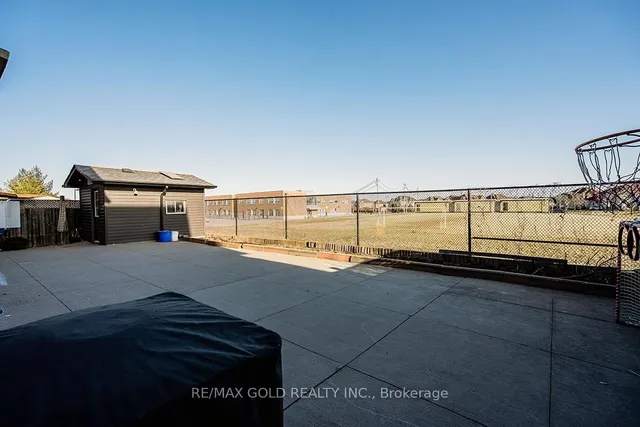 Additional image 45 of 17 Yellow Pine Rd