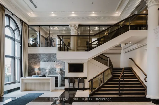 Additional image 2 of 118 King St Unit LPH13