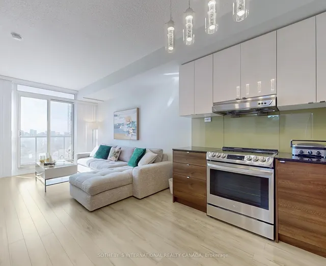 Additional image 17 of 121 McMahon Dr Unit 2916