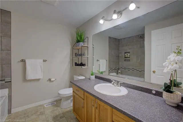 Additional image 21 of 121 Activa Ave