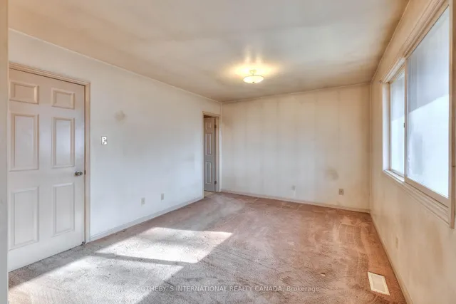 Additional image 17 of 223 Southwood Dr