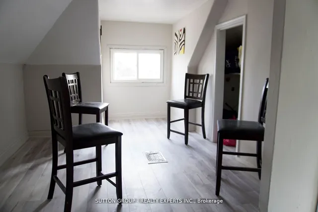 Additional image 26 of 7 Cluny Ave