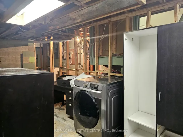 Additional image 30 of 8 Neyer St