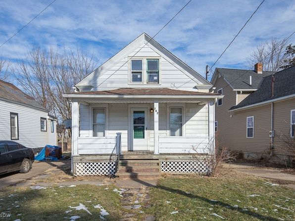 Primary image of 702 W 18th St, Lorain, OH 44052
