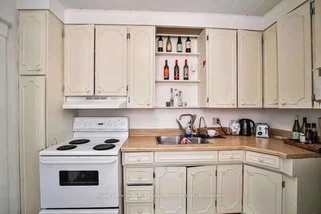 Additional image 7 of 1105 King St