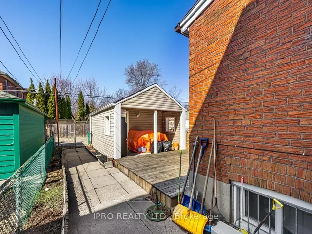 Additional image 23 of 948 Pape Ave