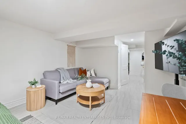 Additional image 34 of 5A Sword St