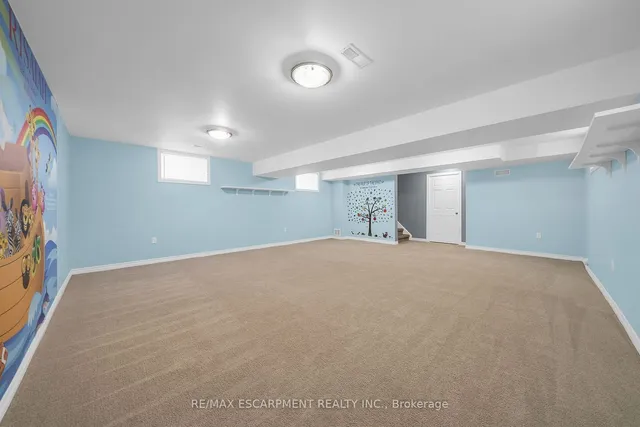 Additional image 30 of 8 Knowles St