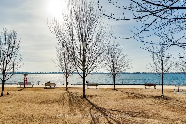 Additional image 40 of 33 Harbour Sq Unit 2440