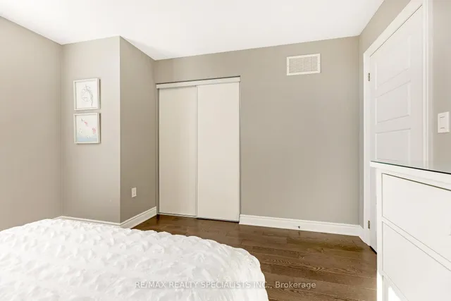 Additional image 31 of 882 Magnolia Terr