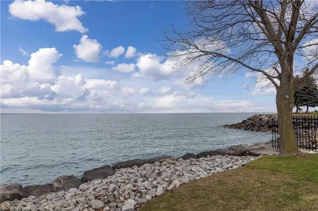 Additional image 36 of 97 Lakeview Dr