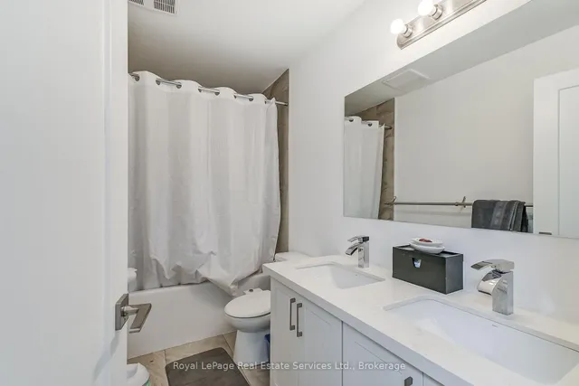 Additional image 26 of 176 Leyton Ave