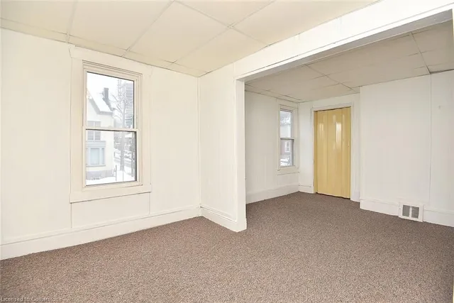 Additional image 22 of 275 Main St