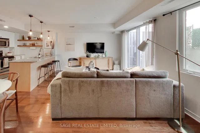 Additional image 2 of 25 Turntable Cres Unit 134