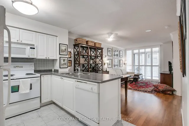 Additional image 8 of 30 Hayden St Unit 305