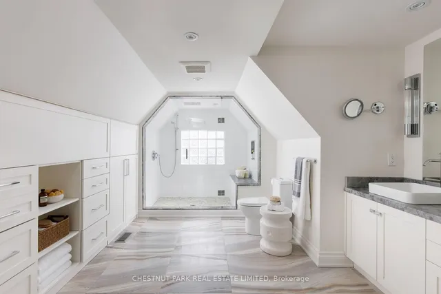 Additional image 26 of 144 Barton Ave