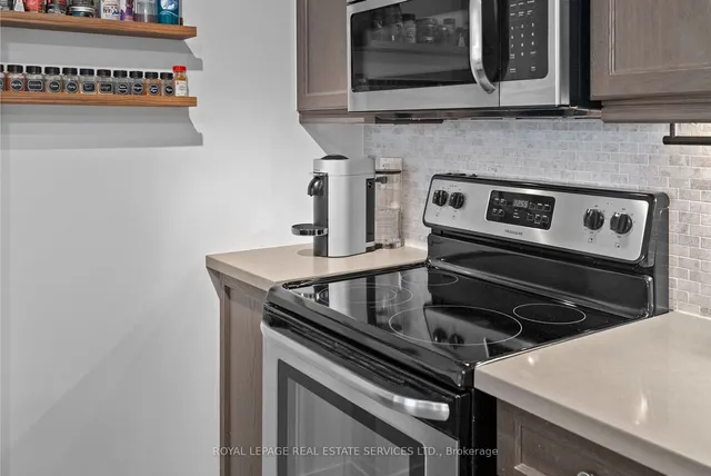 Additional image 9 of 90 Charlon Ave Unit 304