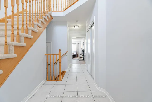 Additional image 4 of 6072 Windfleet Cres