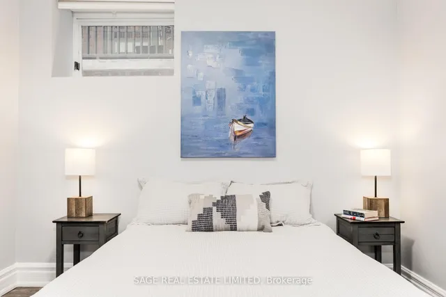 Additional image 42 of 21 Macdonell Ave