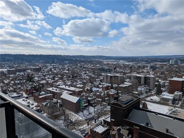 Additional image 22 of 15 Queen St Unit 1707