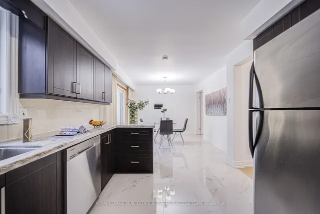 Additional image 14 of 16 Clayland Dr