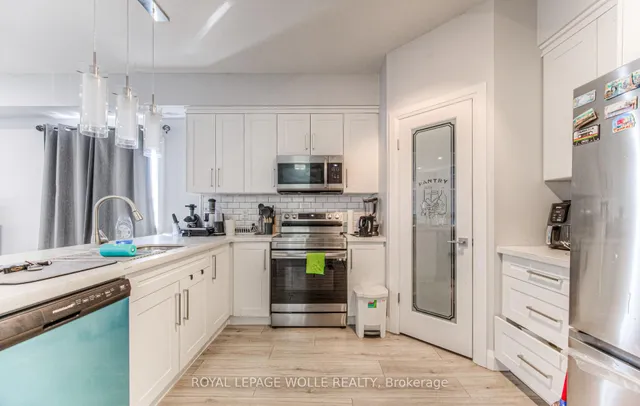 Additional image 26 of 204 Fifth Ave