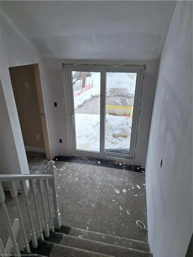 Additional image 3 of 284 Wilson St Unit 201