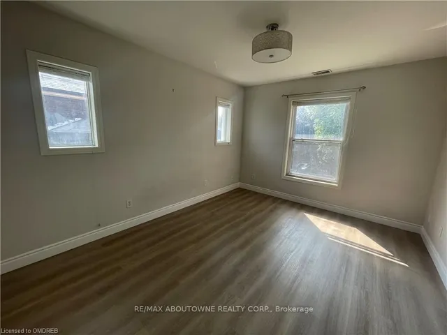 Additional image 33 of 49 Fairleigh Ave