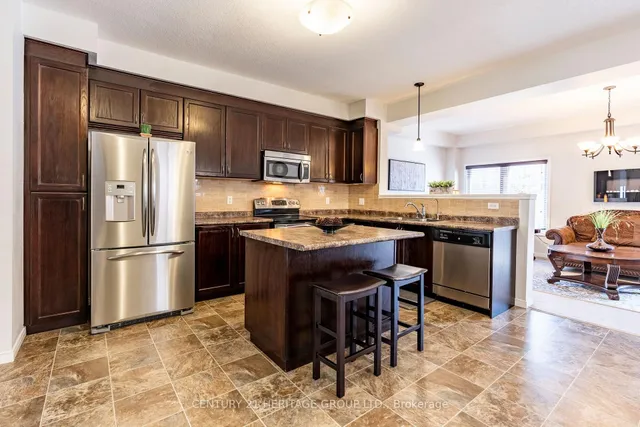 Additional image 8 of 382 Woodbine Ave